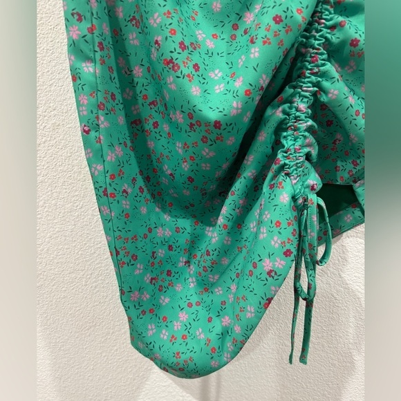 Lovers + Friends Parakeet Green Daisy Ditzy Floral Cam Ruched Midi Skirt Size XS - Picture 4 of 13